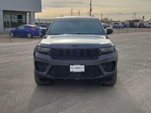 2023 Jeep Grand Cherokee Altitude