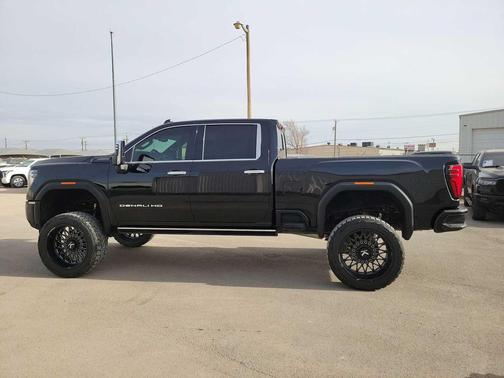 2024 GMC Sierra 2500 Denali Ultimate