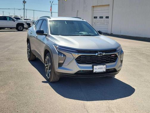 Sterling Gray Metallic 2026 Chevrolet Trax FWD 2RS