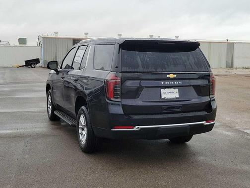 Dark Ash Metallic 2026 Chevrolet Tahoe LS