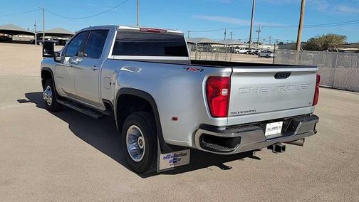 2022 Chevrolet Silverado 3500 LT