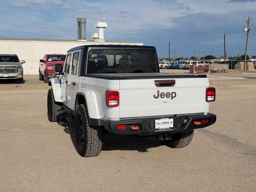 Bright White Clearcoat 2023 Jeep Gladiator Mojave 4x4