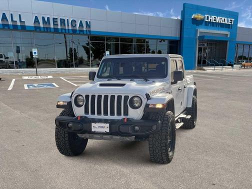 Bright White Clearcoat 2023 Jeep Gladiator Mojave 4x4