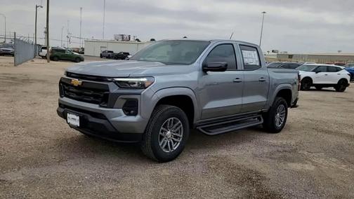Sterling Gray Metallic 2025 Chevrolet Colorado LT