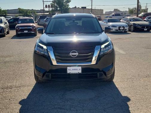 Super Black 2025 Nissan Pathfinder SV FWD