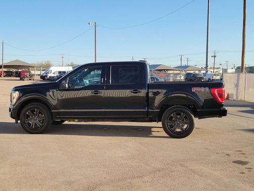 AGATE BLACK METALLIC 2021 Ford F-150 XLT