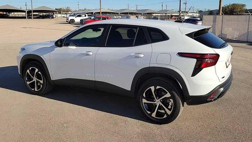 2025 Chevrolet Trax FWD 1RS