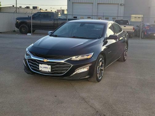 2022 Chevrolet Malibu FWD LT