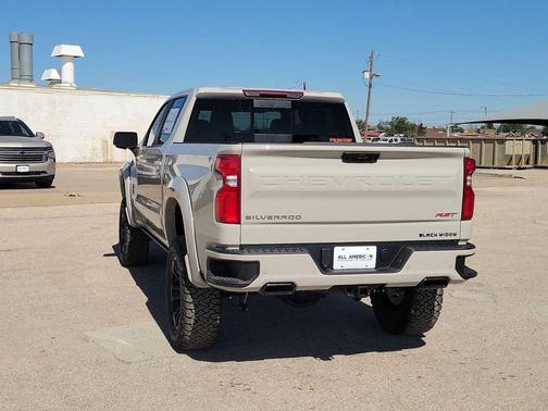 White Sands 2026 Chevrolet Silverado 1500 RST