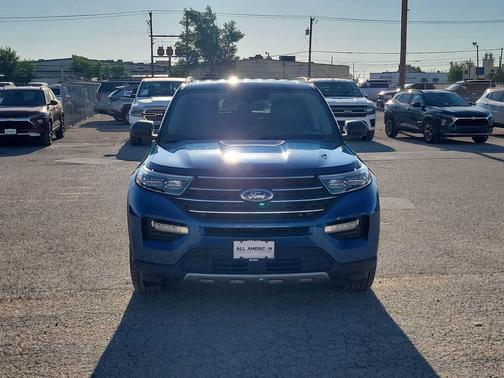 ATLAS BLUE METALLIC 2023 Ford Explorer XLT
