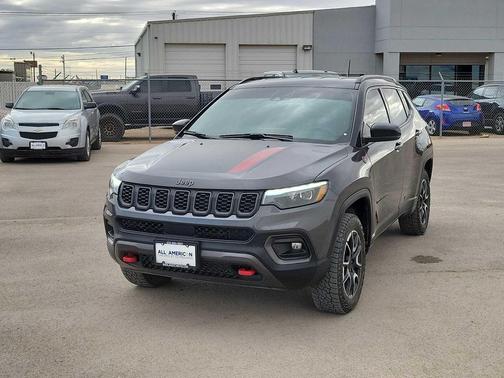 Baltic Gray Metallic Clearcoat 2024 Jeep Compass Trailhawk