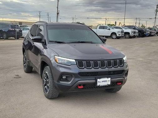 Baltic Gray Metallic Clearcoat 2024 Jeep Compass Trailhawk