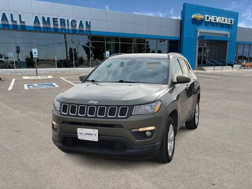 Olive Green Pearlcoat 2019 Jeep Compass Latitude