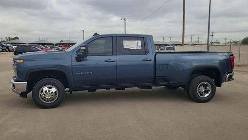 2026 Chevrolet Silverado 3500 LT