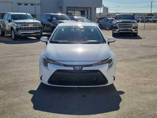 Ice Cap 2026 Toyota Corolla LE