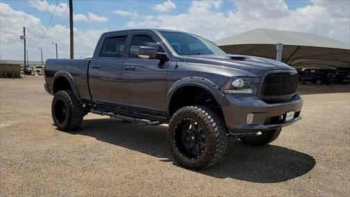 2017 RAM 1500 Night Crew Cab 4x4 6'4' Box