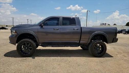 2017 RAM 1500 Night Crew Cab 4x4 6'4' Box
