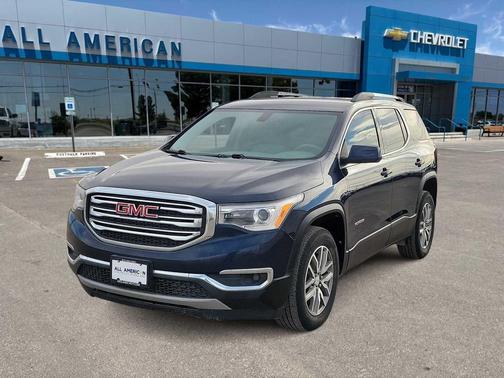 2017 GMC Acadia SLE-2
