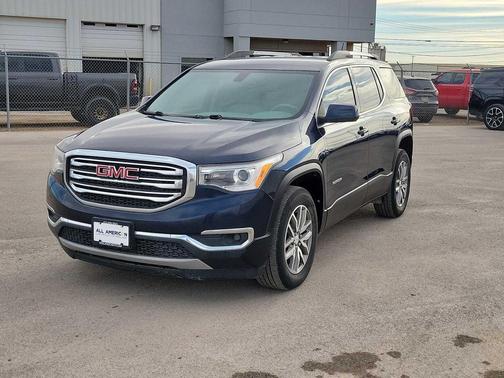 2017 GMC Acadia SLE-2