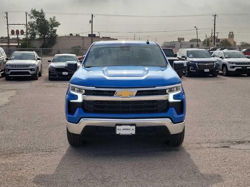 Riptide Blue Metallic 2026 Chevrolet Silverado 1500 LT