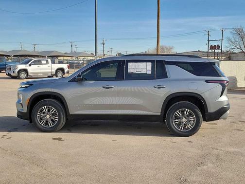 Sterling Gray Metallic 2026 Chevrolet Traverse LT