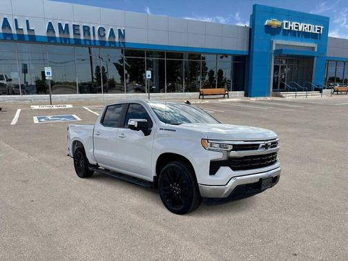 Summit White 2024 Chevrolet Silverado 1500 LT