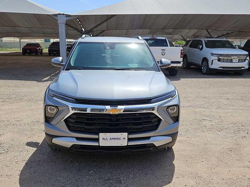 Sterling Gray Metallic 2026 Chevrolet Trailblazer LT