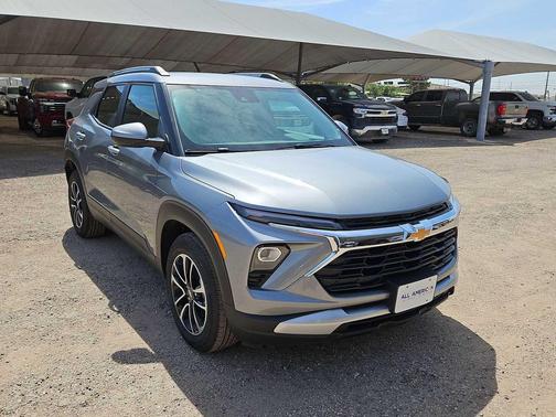 Sterling Gray Metallic 2026 Chevrolet Trailblazer LT