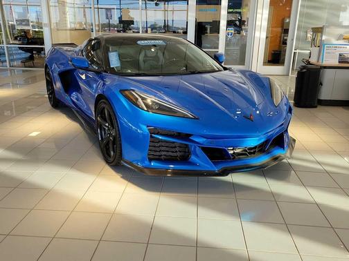 2025 Chevrolet Corvette E-Ray RWD Convertible 3LZ