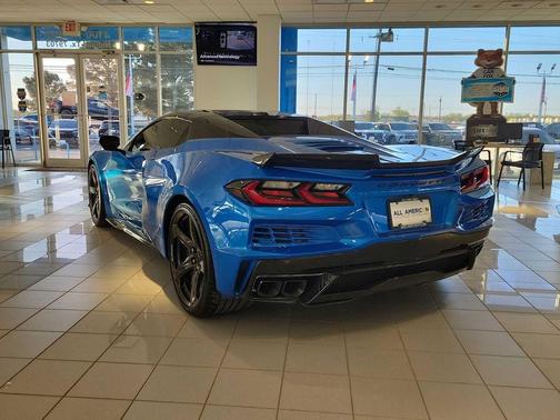 2025 Chevrolet Corvette E-Ray RWD Convertible 3LZ