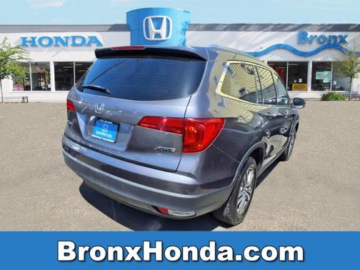 2017 Honda Pilot EX-L w/ Navigation