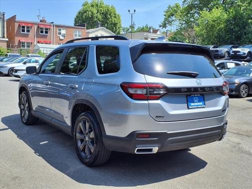 2023 Honda Pilot Sport
