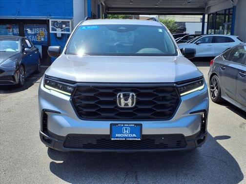 2023 Honda Pilot Sport