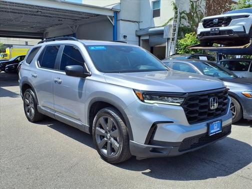 2023 Honda Pilot Sport