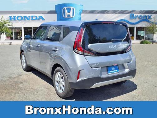 2024 Kia Soul S