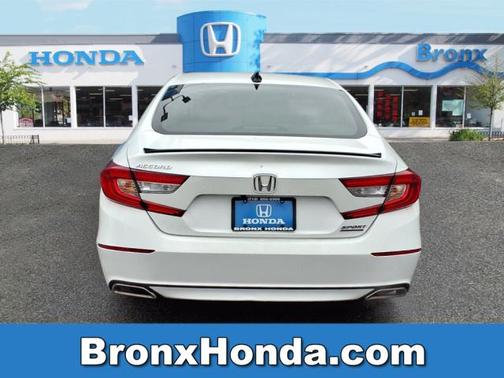 2022 Honda Accord Sport SE