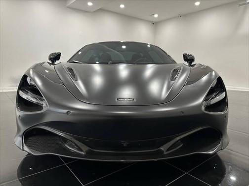 2019 McLaren 720S Base