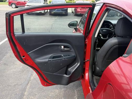 Signal Red 2016 Kia Rio EX