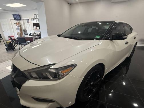 2016 Nissan Maxima 3.5 Platinum