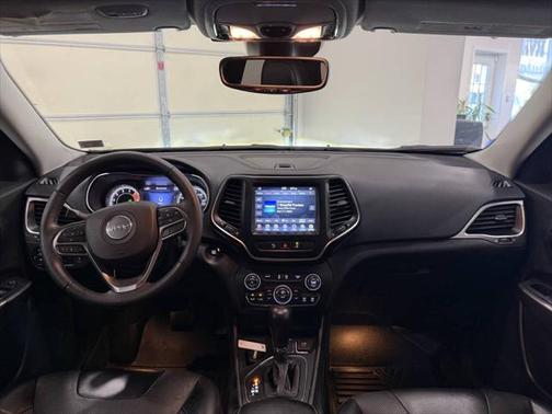 2022 Jeep Cherokee Latitude Lux