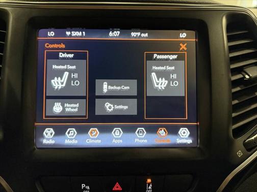 2022 Jeep Cherokee Latitude Lux
