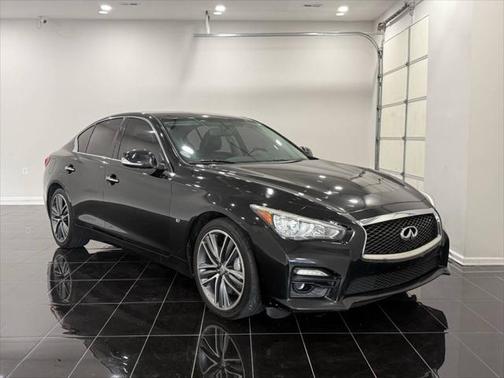 2015 INFINITI Q50 Sport