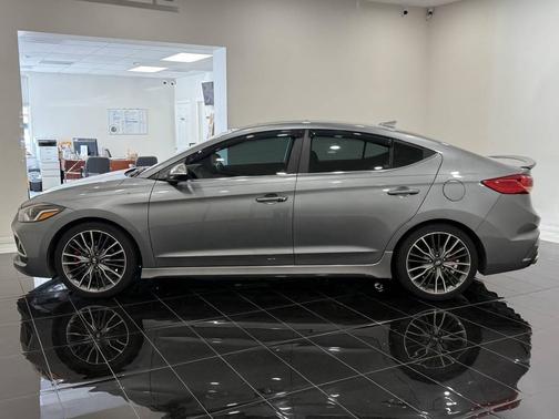 2018 Hyundai ELANTRA Sport