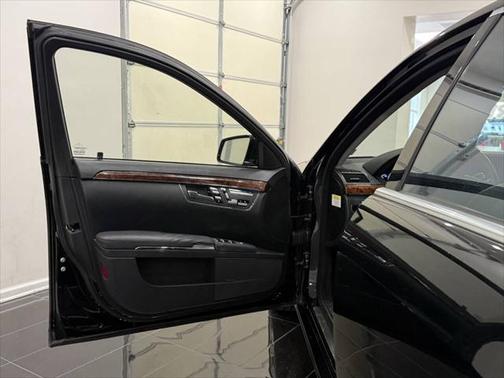 2010 Mercedes-Benz S-Class 4MATIC