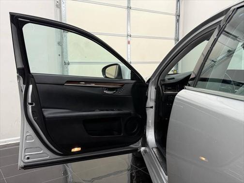 2016 Lexus ES 350 Base