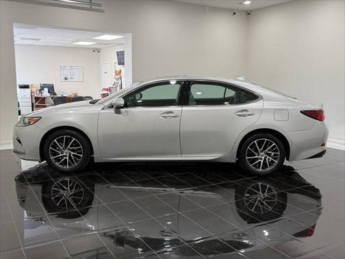 2016 Lexus ES 350 Base