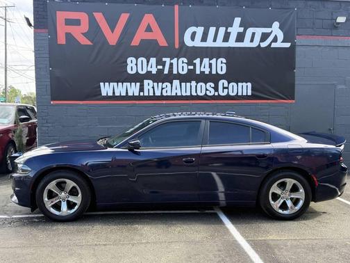 2016 Dodge Charger SXT