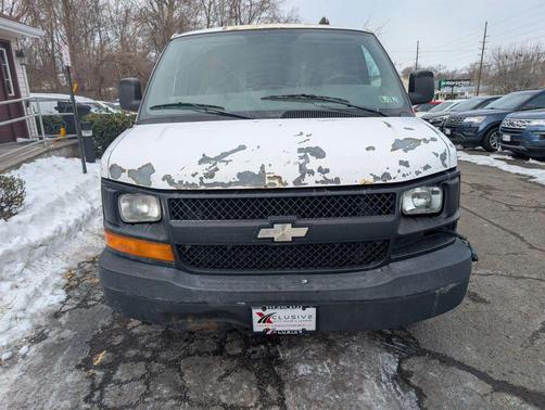 2008 Chevrolet Express 2500 Base