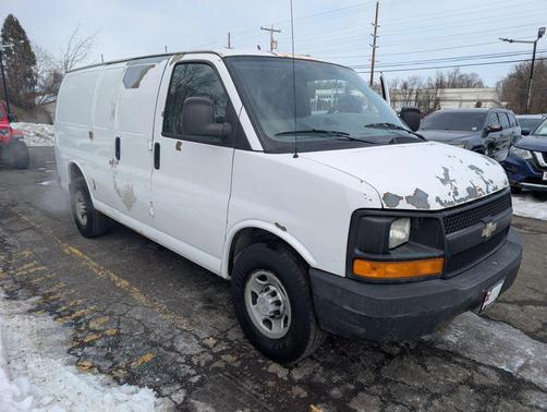 2008 Chevrolet Express 2500 Base