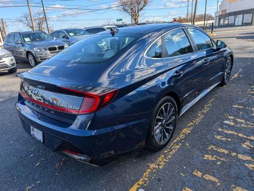 2022 Hyundai SONATA Limited